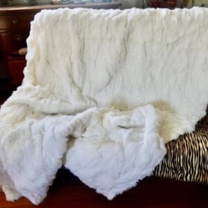 Stunning Snow White Rex Lapin Throw Rug - A Generous 1800mm x 1600mm -  Just snuggle in heaven