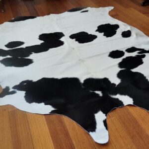 A Beautiful Thick & Soft Autumn Coat - A Lovely Cowhide Rug