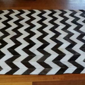 Beautiful Charcoal Grey & White Herringbone Design Patchwork Cowhide Rug