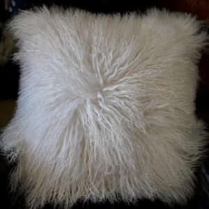 Beautiful Feather Soft 50cm Square Snow White Mongolian Lambswool Cushion Cover