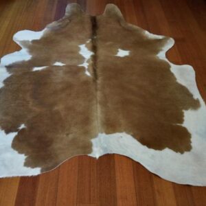 Jersey Caramel Colouring - Crisp White Markings - A Lovely Medium Sized Cowhide Rug
