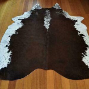 Rich Hereford Colourings - A Beautiful Speckling - An Apartment Sized Cowhide Rug