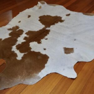 Classic Country Style -A Branded Jersey Caramel & White Cowhide Rug