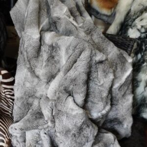 Stunning 1800mm x 1600mm Natural Full Pelt Rabbit Fur Throw/ Blanket/ Bedspread
