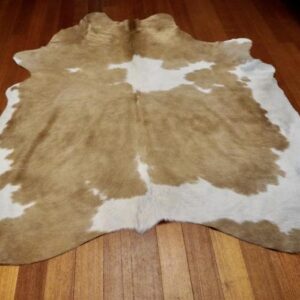 Golden Honey and Fresh White - A Great Cowhide Rug