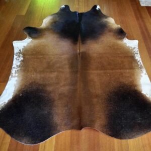 A Super Smart - A Beautiful Classic Tri Coloured Cowhide Rug -