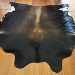 A Smooth SUmmer Coat - A Beautiful Cowhide Rug