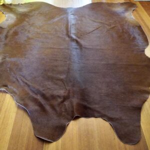 SIMPLY RED - MOTHER NATURES STYLE - A BEAUTIFUL COWHIDE RUG