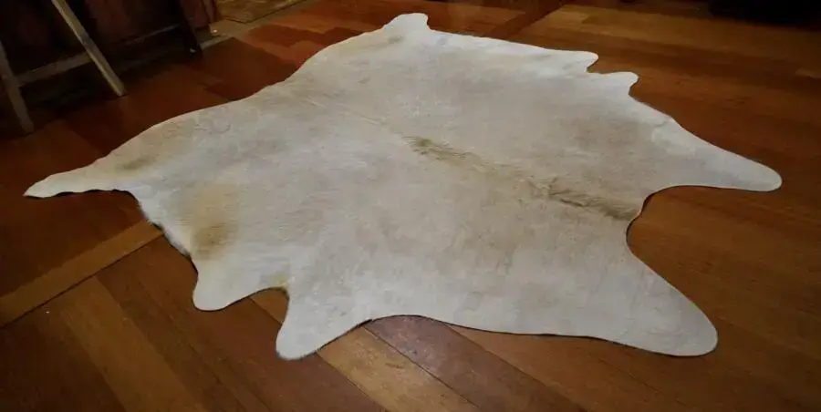 A Beautiful Golden Cachim - A Smooth & Beautiful Cowhide Rug