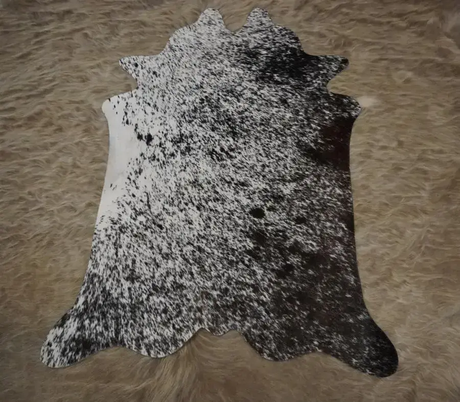 LOVELY SPECKLE PARK MINI COWHIDE RUG
