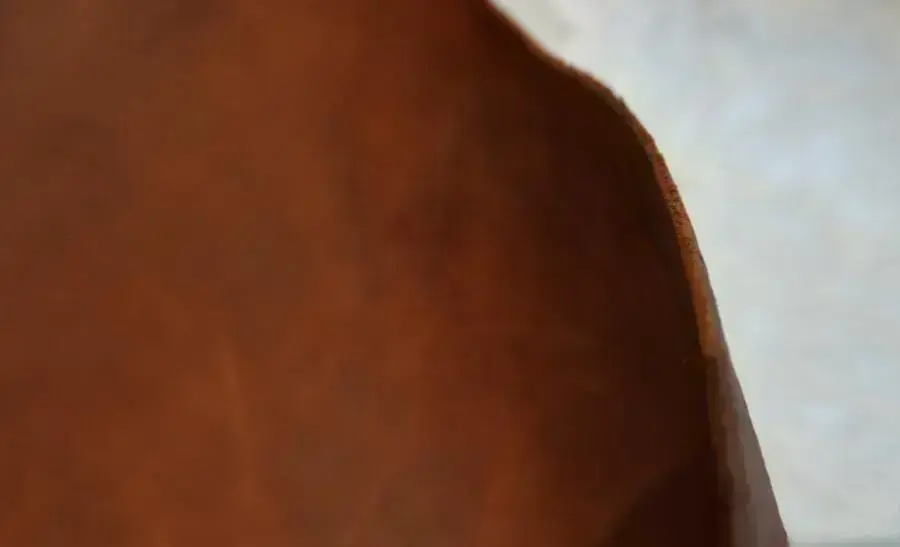 Welt Shoulder Premium Quality - Saddle Tanned - 3.5 - 3.7mm thick. -