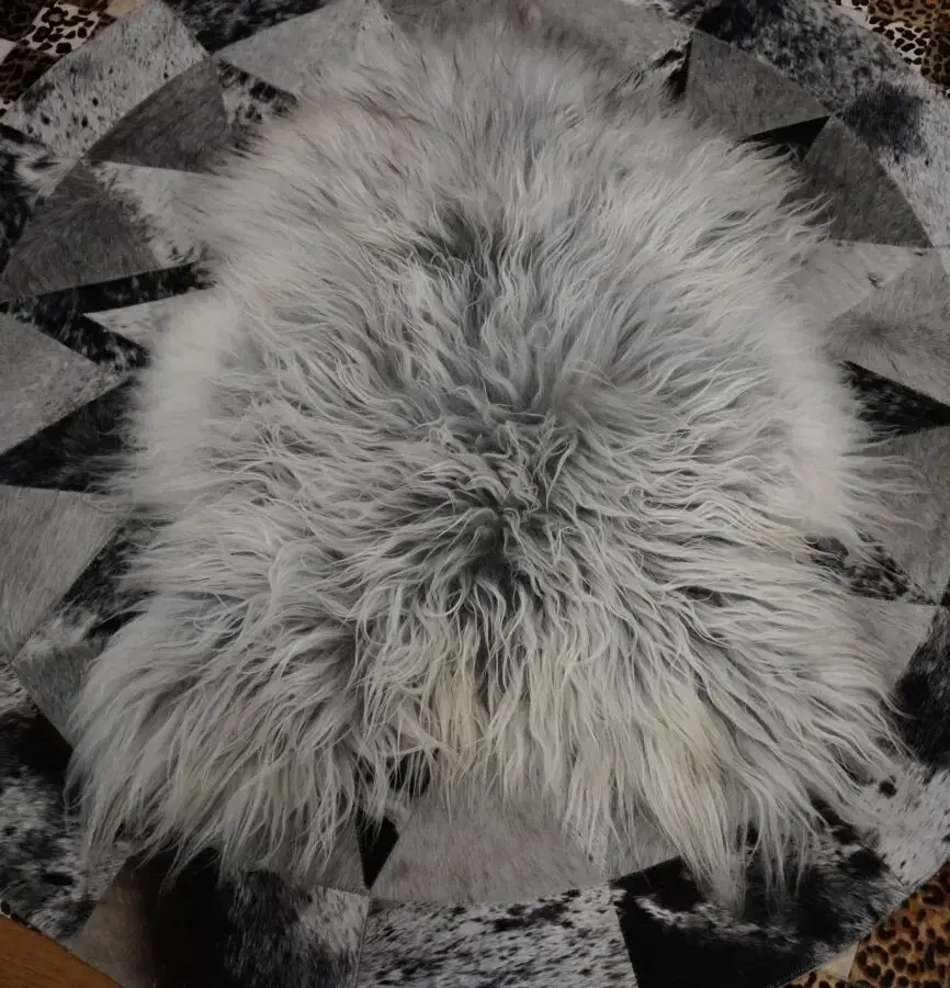 The Softest Shades of Grey - A Beautiful Natural Icelandic Sheepskin Rug