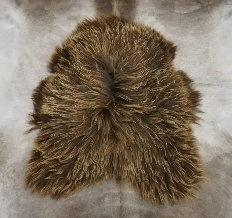 Sunlit Brown - A Wonderful Natural Icelandic Sheepskin Rug