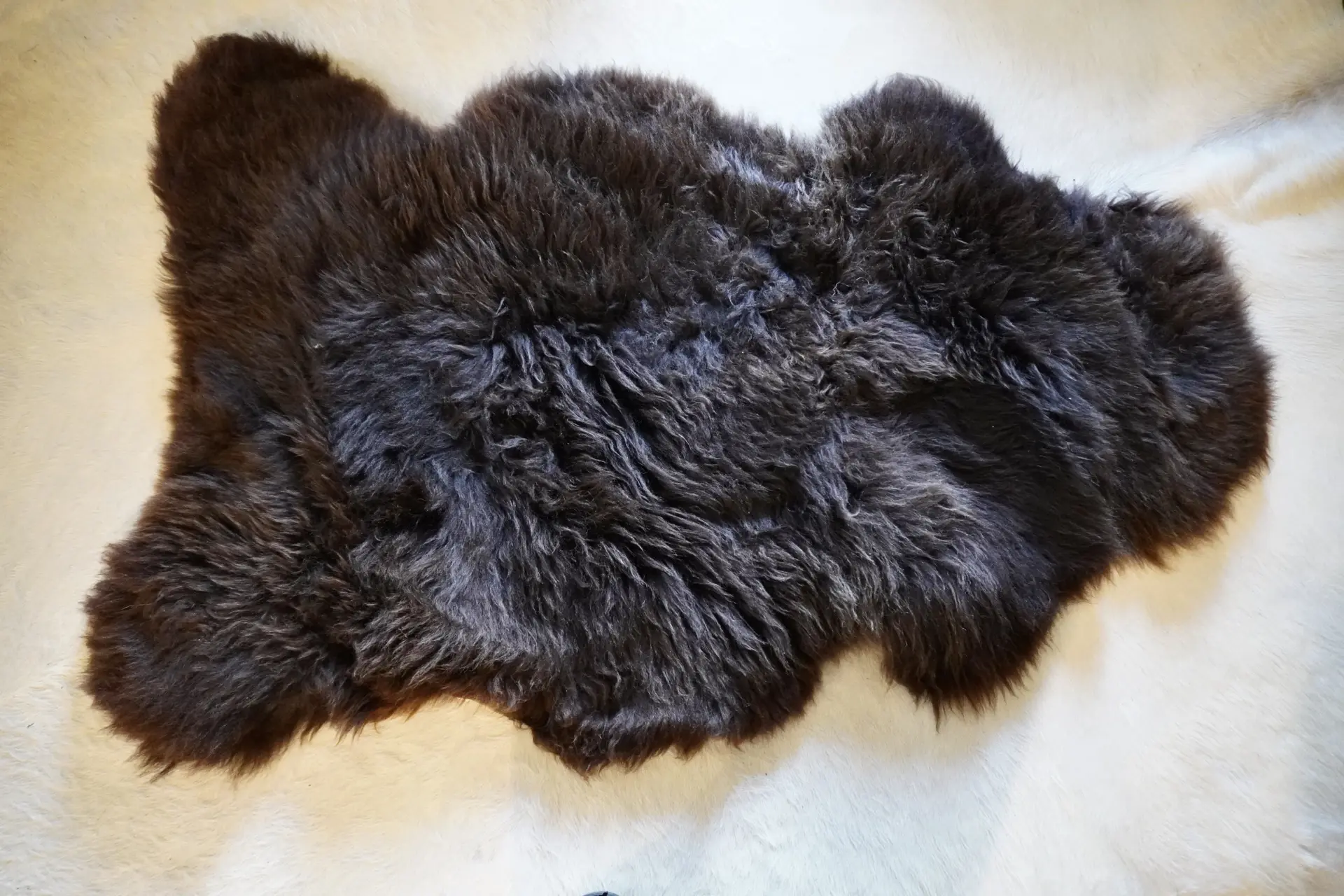 Swiss Mountain Brown - A Stunning Natural Sheepskin Rug - Image 7